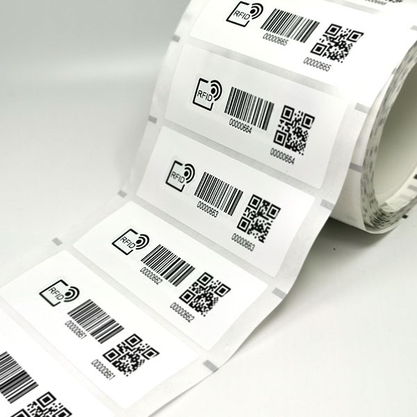 8 Year Exporter Nfc Paper Tags - Adhesive RFID Apparel Label Tag for Clothing Management – HuaYuan